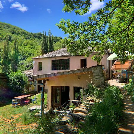Albergue Eco El Beso - Vegano Triacastela Εξωτερικό φωτογραφία